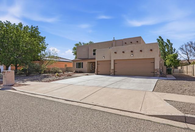3940 Augusta Drive SE, Rio Rancho, NM 87124