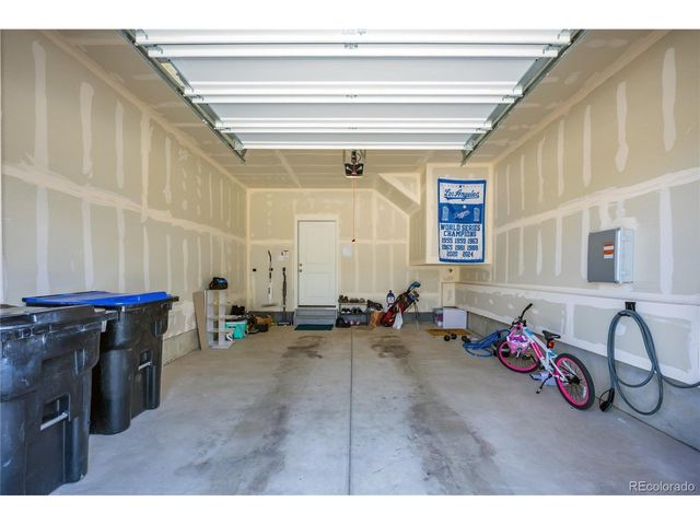 9072 Gladiola Way E, Arvada, CO 80005