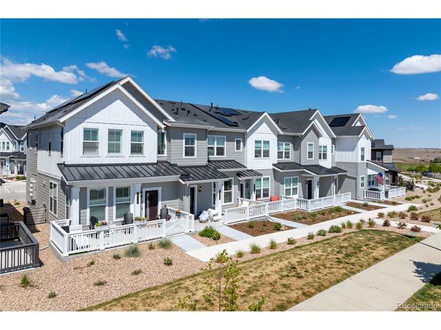 9072 Gladiola Way E, Arvada, CO 80005