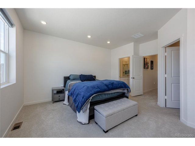 9072 Gladiola Way E, Arvada, CO 80005