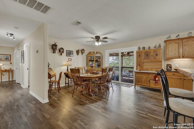 911 Heritage, Canyon Lake, TX 78133