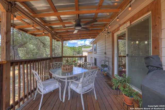 911 Heritage, Canyon Lake, TX 78133