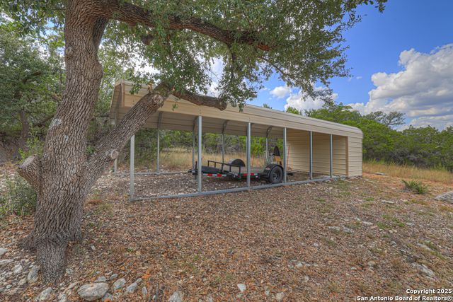 911 Heritage, Canyon Lake, TX 78133