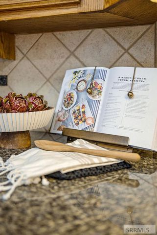 1284 Tipperary Court, Idaho Falls, ID 83404