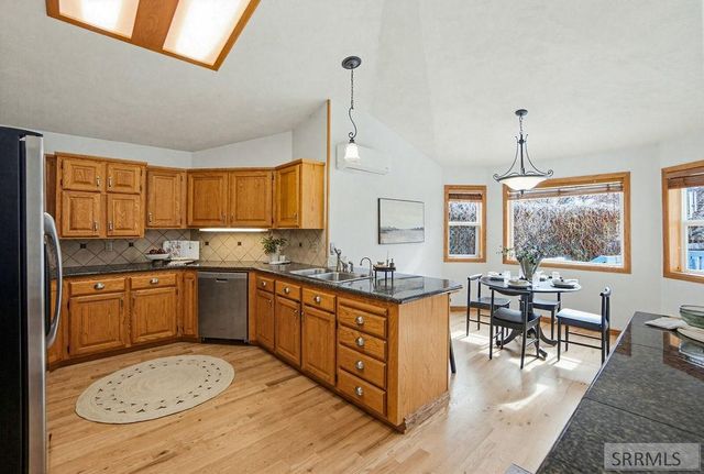 1284 Tipperary Court, Idaho Falls, ID 83404