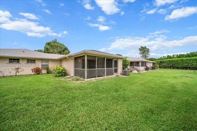 508 Holyoke Lane A, Lake Worth, FL 33467