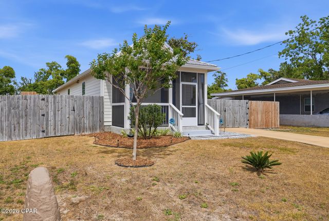 911 Wilson Avenue, Panama City, FL 32401