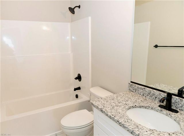 5980 Curlew DR, Norfolk, VA 23502