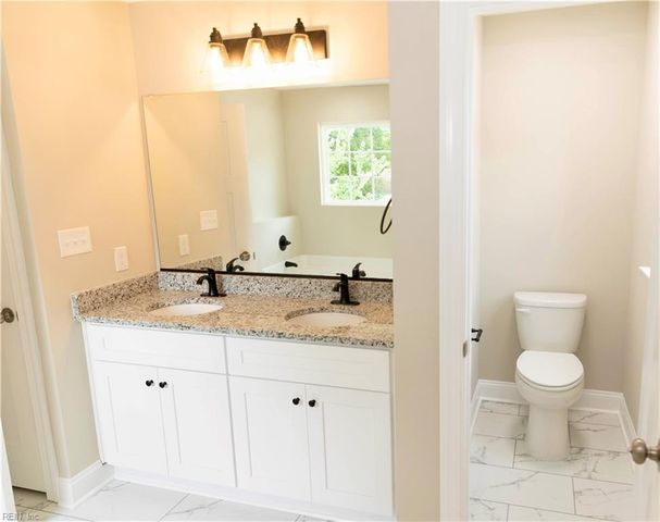 5980 Curlew DR, Norfolk, VA 23502