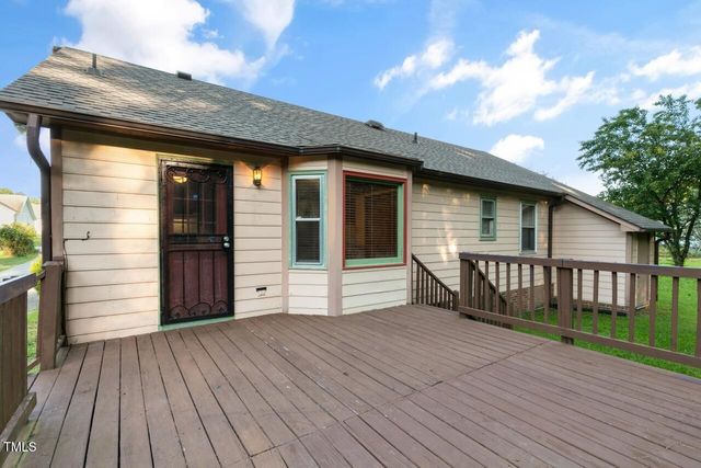 102 Pear Tree Lane, Clayton, NC 27520