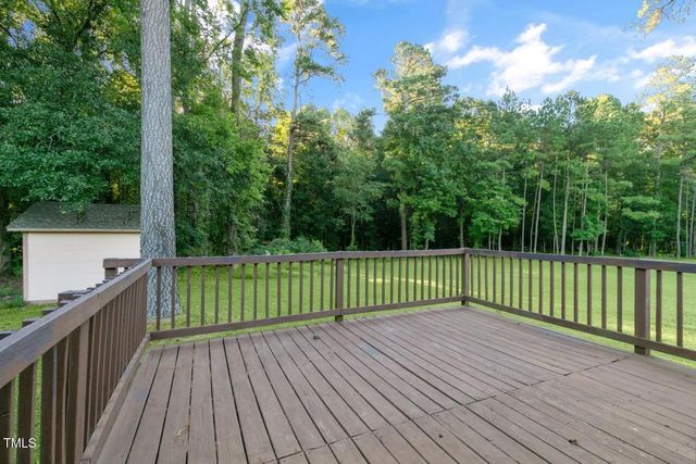 102 Pear Tree Lane, Clayton, NC 27520