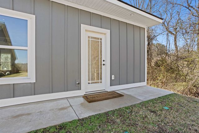 814 Campobello Gramling School Road, Campobello, SC 29322