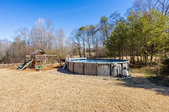 814 Campobello Gramling School Road, Campobello, SC 29322