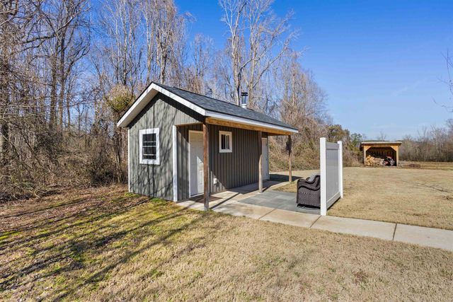 814 Campobello Gramling School Road, Campobello, SC 29322