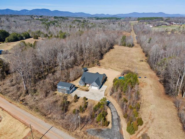 814 Campobello Gramling School Road, Campobello, SC 29322