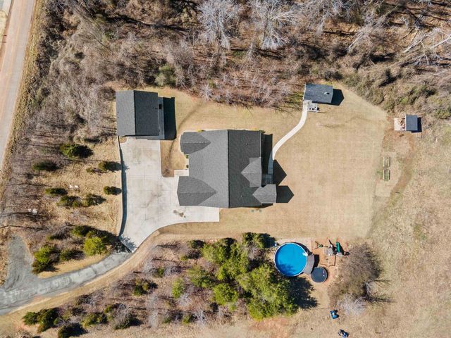 814 Campobello Gramling School Road, Campobello, SC 29322