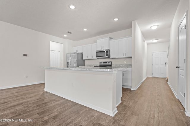 8279 MEADOW WALK Lane, Jacksonville, FL 32256