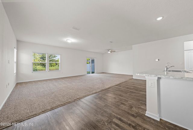 8279 MEADOW WALK Lane, Jacksonville, FL 32256
