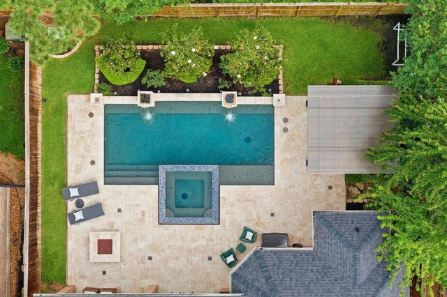 130 S Arrow Canyon Circle, The Woodlands, TX 77389