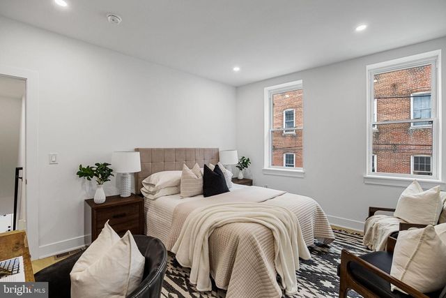 17 E COLUMBIA AVE, Philadelphia, PA 19125