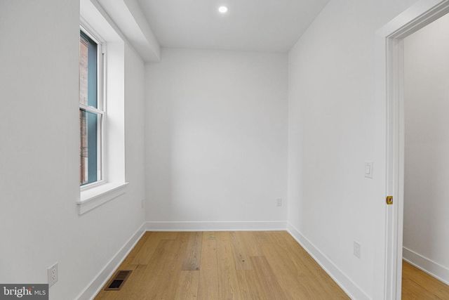 17 E COLUMBIA AVE, Philadelphia, PA 19125