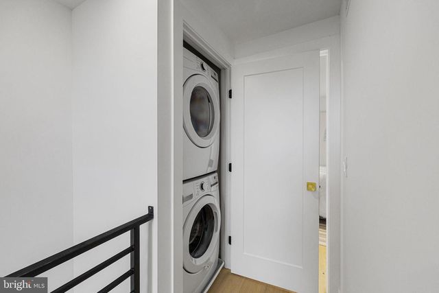 17 E COLUMBIA AVE, Philadelphia, PA 19125