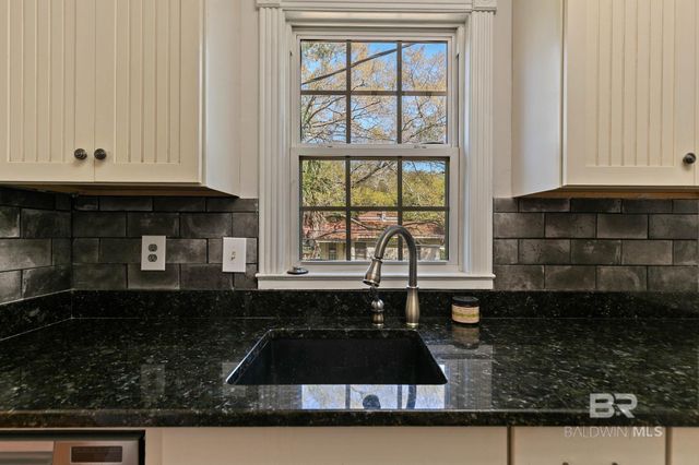 214 Upham Street 8D, Mobile, AL 36607