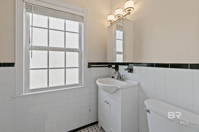 214 Upham Street 8D, Mobile, AL 36607