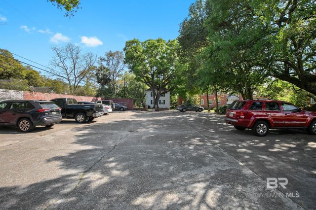 214 Upham Street 8D, Mobile, AL 36607