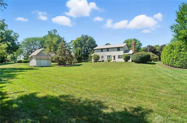 2635 Seneca Drive, Troy, OH 45373