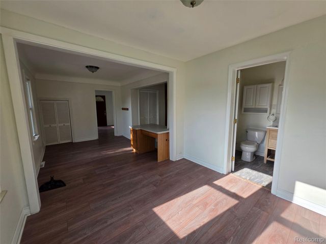 3342 Bart Avenue, Warren, MI 48091