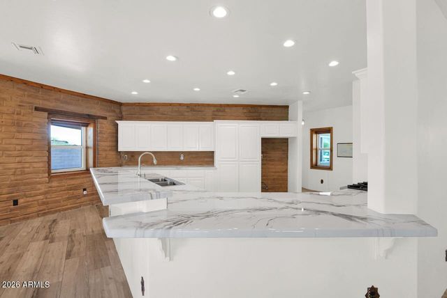 43607 N Coyote Road, San Tan Valley, AZ 85140