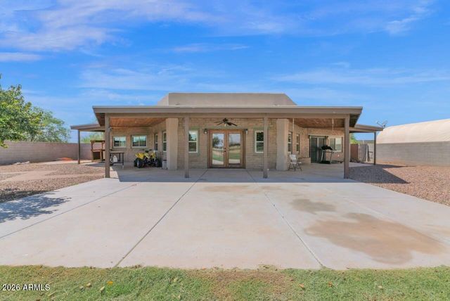 43607 N Coyote Road, San Tan Valley, AZ 85140
