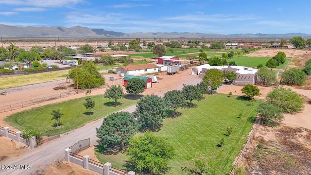 43607 N Coyote Road, San Tan Valley, AZ 85140