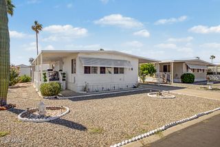 2650 W UNION HILLS Drive 156, Phoenix, AZ 85027