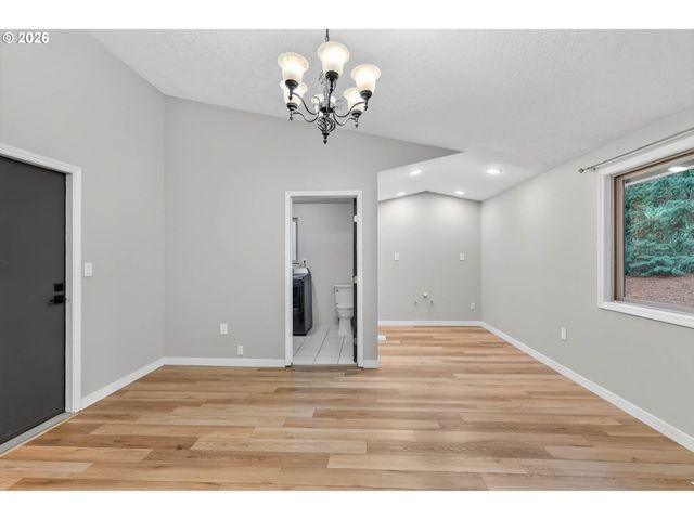 2608 Ne 53RD St, Vancouver, WA 98663