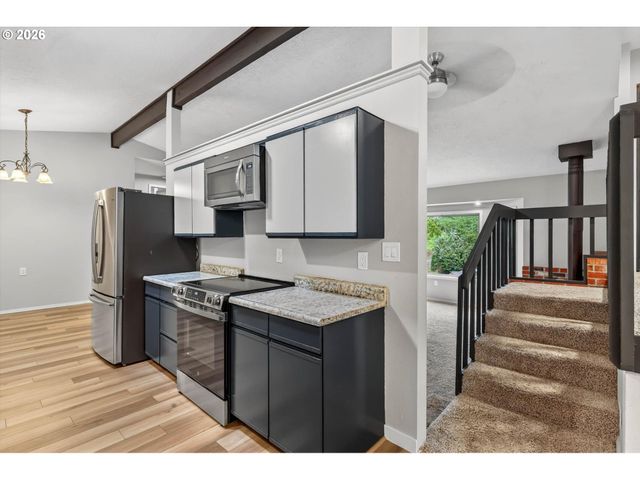 2608 Ne 53RD St, Vancouver, WA 98663