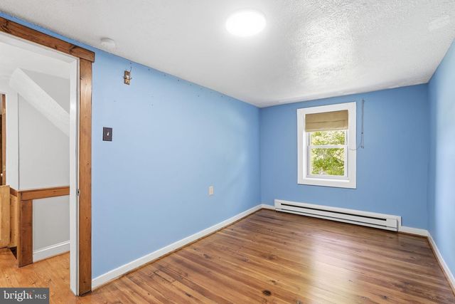 6529 MOUNTAINDALE RD, Thurmont, MD 21788