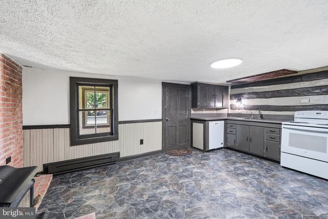6529 MOUNTAINDALE RD, Thurmont, MD 21788