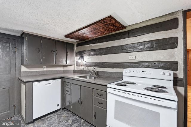 6529 MOUNTAINDALE RD, Thurmont, MD 21788