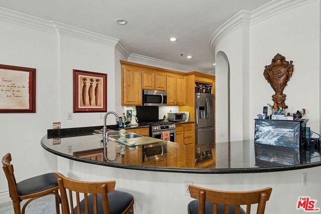 10364 Almayo Avenue 304, Los Angeles, CA 90064