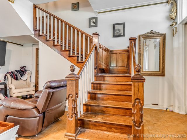 2831 S 24th Street W, Muskogee, OK 74401