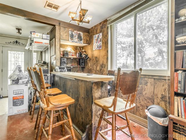 2831 S 24th Street W, Muskogee, OK 74401