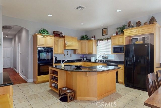 1661 Rio Vista, Yuba City, CA 95993