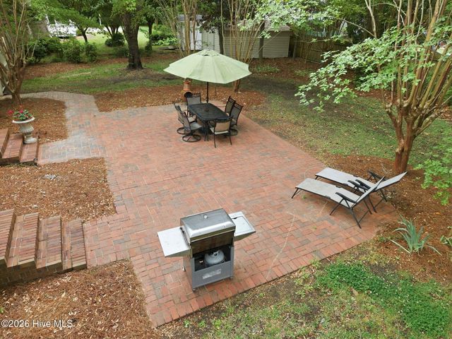 1910 York Street, Kinston, NC 28504