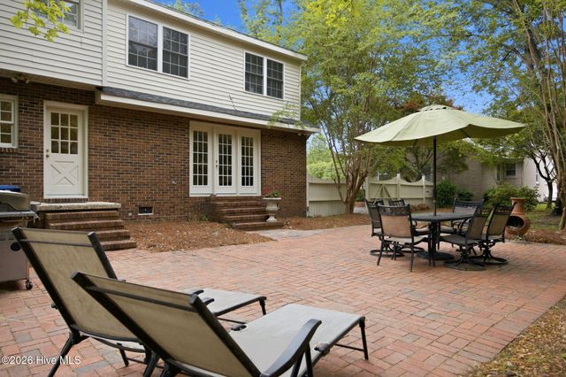 1910 York Street, Kinston, NC 28504