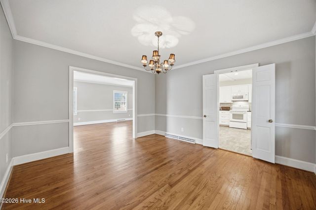 1910 York Street, Kinston, NC 28504