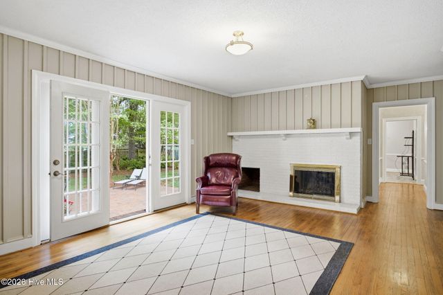 1910 York Street, Kinston, NC 28504