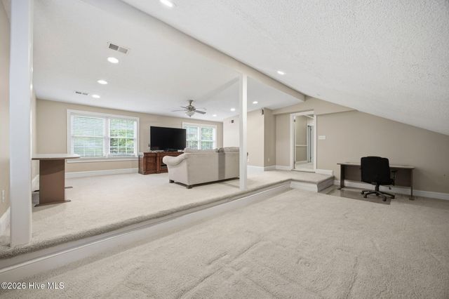 1910 York Street, Kinston, NC 28504