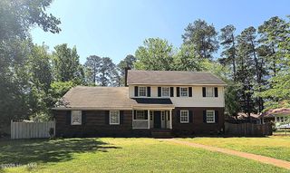 1910 York Street, Kinston, NC 28504